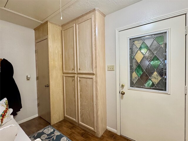 125 Clear Spgs, Trinity, TX 75862 - entrance foyer featuring dark wood-type flooring and baseboards