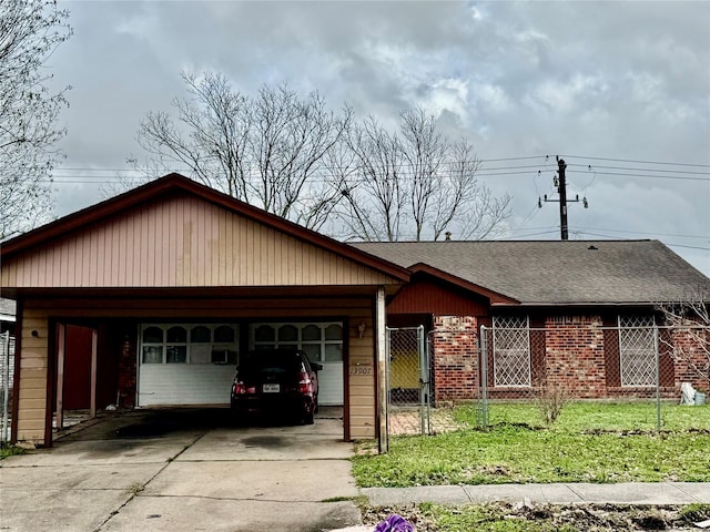 single story home featuring a carport and a front yard