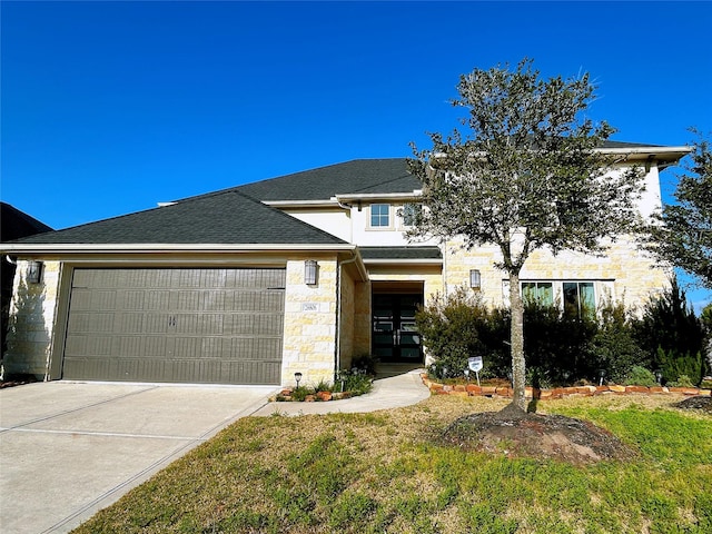 view of front of house featuring a garage