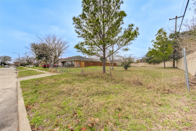 Listing photo 2 for 0 Grape St, Houston TX 77074