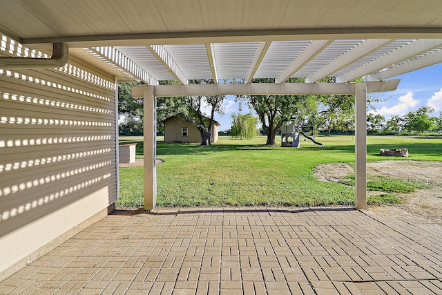 view of patio featuring a pergola