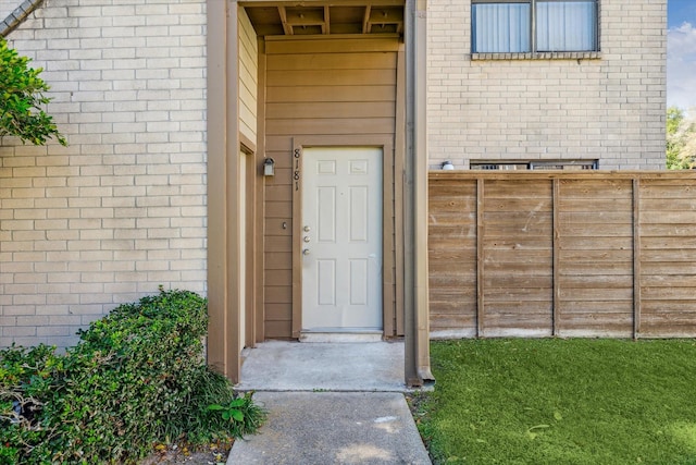 view of property entrance