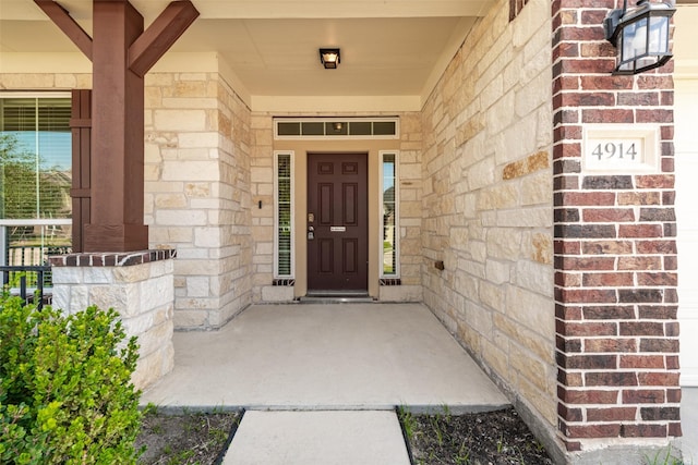 view of entrance to property