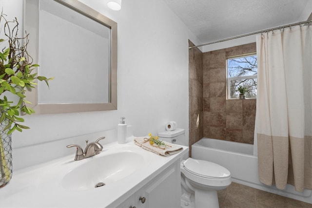 full bathroom featuring shower / tub combo with curtain, tile patterned flooring, toilet, a textured ceiling, and vanity