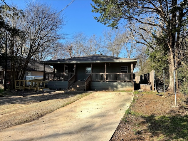 view of front of home with covered porch