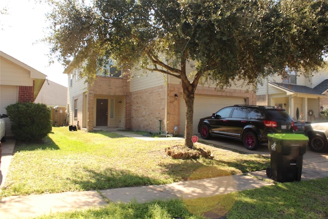 view of front of home featuring a front yard