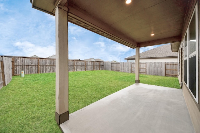 view of yard with a patio