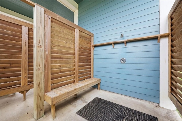 2904 Shady Ln, Crystal Beach, TX 77650 - exterior space