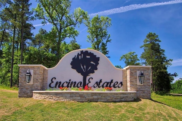 626 Rd 66111, Dayton, TX 77535