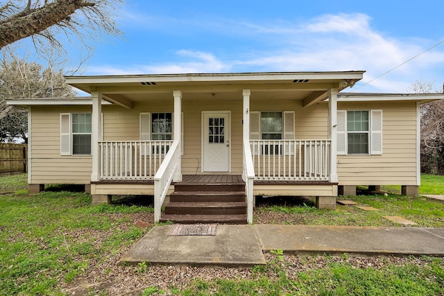 view of front of property with covered porch