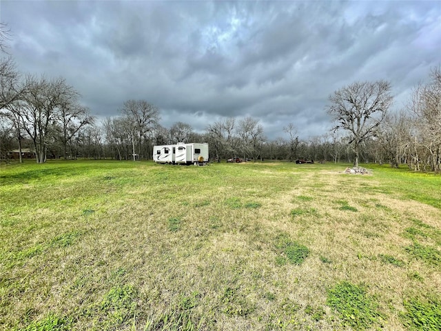 Listing photo 3 for 119 Pin Oak Dr, Angleton TX 77515