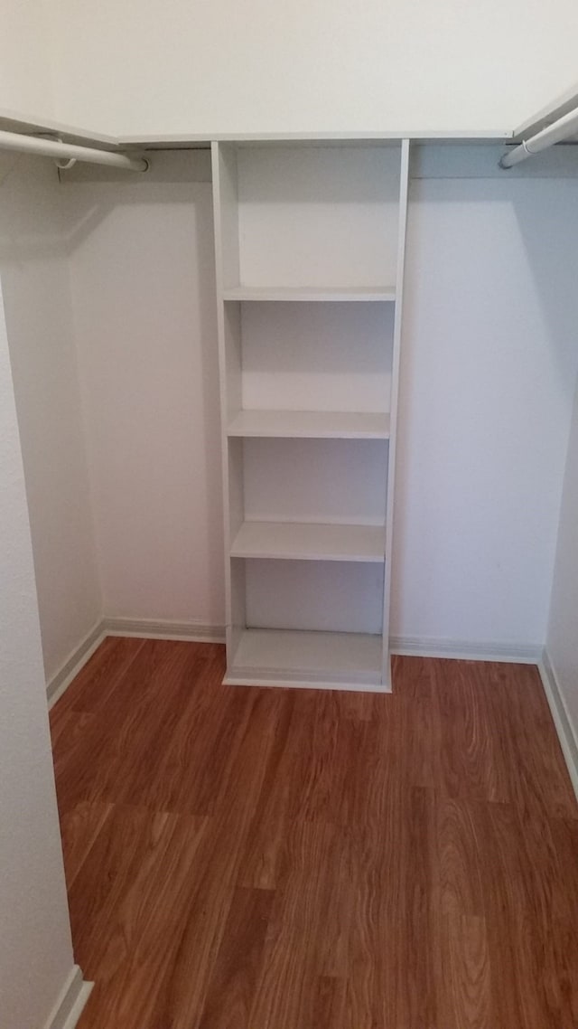 1516 Bay Area Blvd Unit S6, B9, E7, S11, K15, K3, Houston, TX 77058 - spacious closet featuring wood finished floors