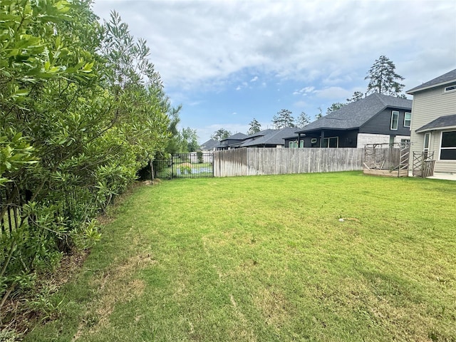 15158 N Heron Heights Way, Magnolia, TX 77354 - view of yard with fence