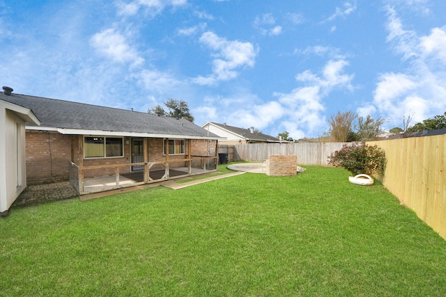 view of yard with a patio area