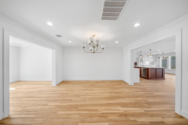 unfurnished dining area with a chandelier, recessed lighting, visible vents, ornamental molding, and light wood finished floors