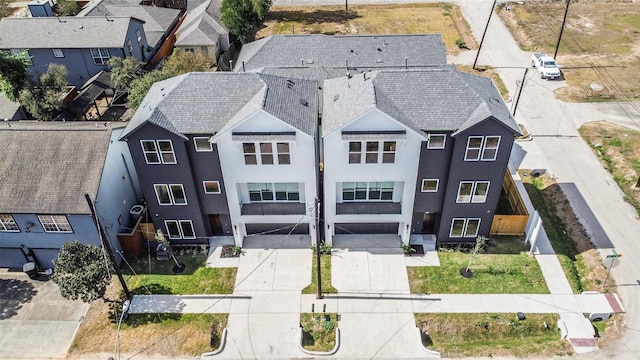 515 Egan St, Houston, TX 77020 - aerial perspective of suburban area