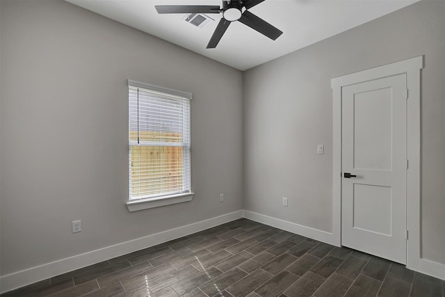 empty room with ceiling fan