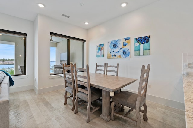 dining area featuring recessed lighting, visible vents, and baseboards