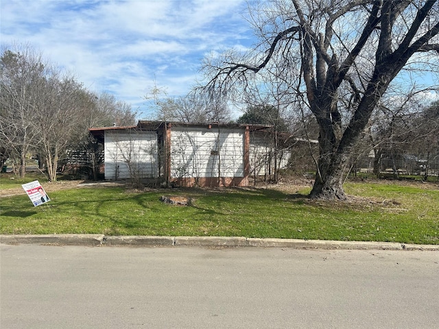 602 Brightwood Pl, San Antonio, TX 78209 - exterior space featuring a lawn