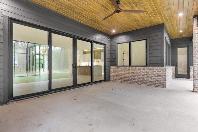 19918 Live Oak Bnd, Magnolia, TX 77355 - view of patio / terrace with ceiling fan