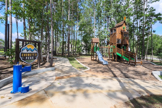 150 Cheswood Forest Dr, Montgomery, TX 77316 - view of community jungle gym