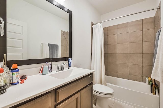 full bathroom with shower / tub combo, vanity, and toilet