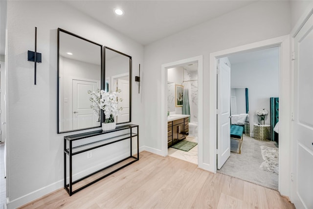 108 Knightsbridge Park Ln, Houston, TX 77018 - hall featuring light hardwood / wood-style floors