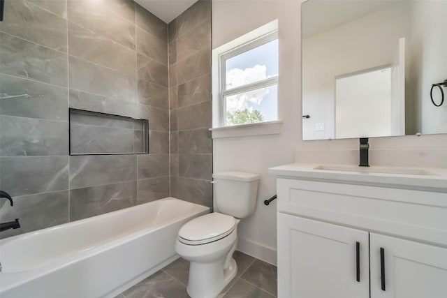 4430 Edmund St, Houston, TX 77020 - bathroom featuring vanity, toilet, shower / bath combination, and baseboards
