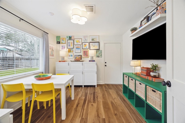 dining room featuring light wood-type flooring