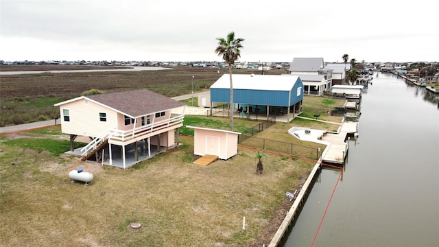 bird's eye view featuring a water view