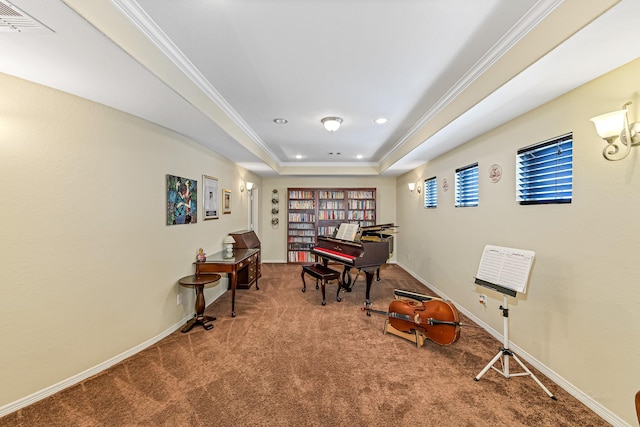 living area featuring baseboards, ornamental molding, a tray ceiling, carpet flooring, and recessed lighting