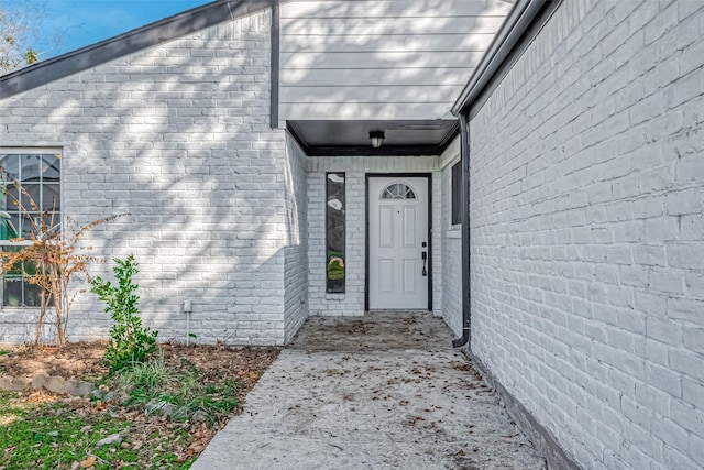 view of property entrance