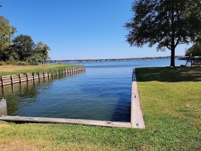 view of water feature