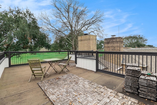 506 Fox Briar Ln, Sugar Land, TX 77478 - view of patio