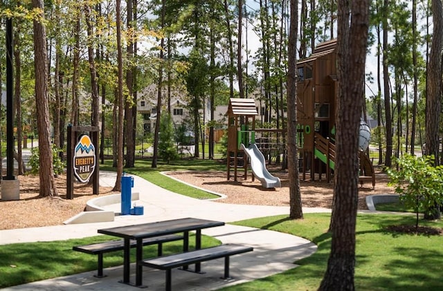 2666 Woodforest Pkwy N, Montgomery, TX 77316 - view of community jungle gym