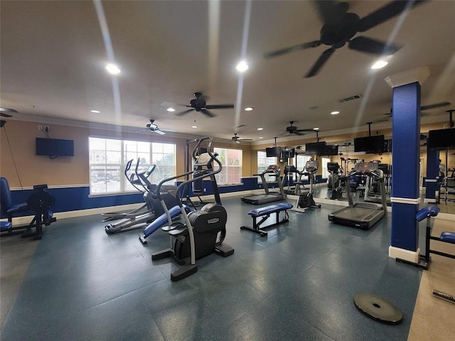 exercise room with visible vents, baseboards, crown molding, and recessed lighting