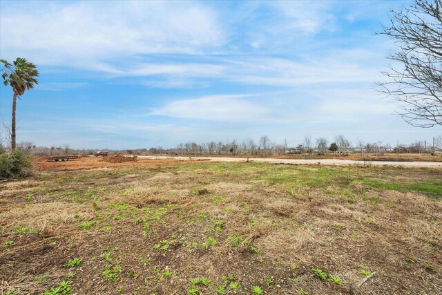 2303 Victoria Dr, San Leon, TX 77539