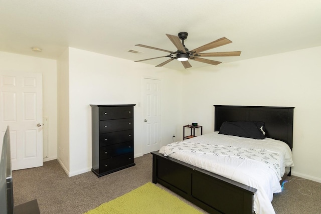 bedroom featuring light carpet, visible vents, ceiling fan, and baseboards