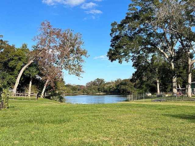 00 Eskimo Ln, Holiday Lakes, TX 77515