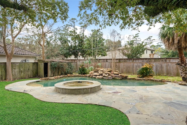 view of pool with an in ground hot tub, a yard, a fenced backyard, and a fenced in pool