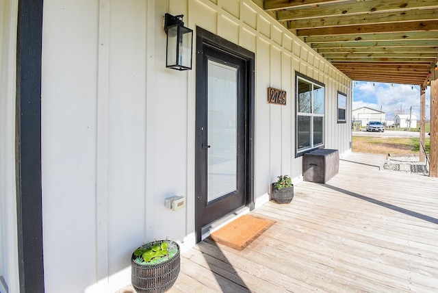 exterior space featuring a porch