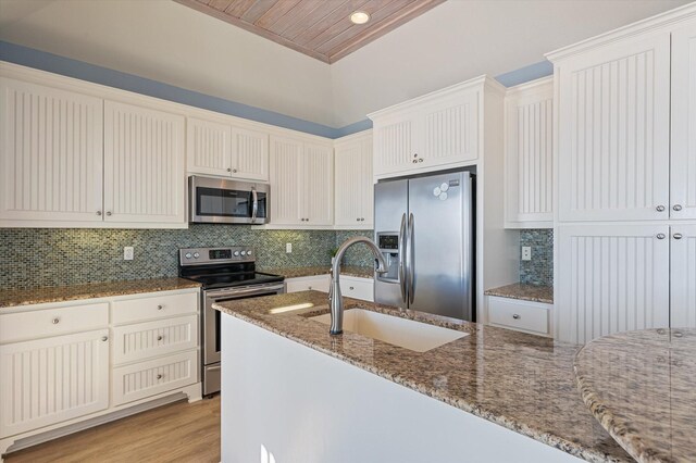 804 Eastview Dr, Crystal Beach, TX 77650 - photo 36