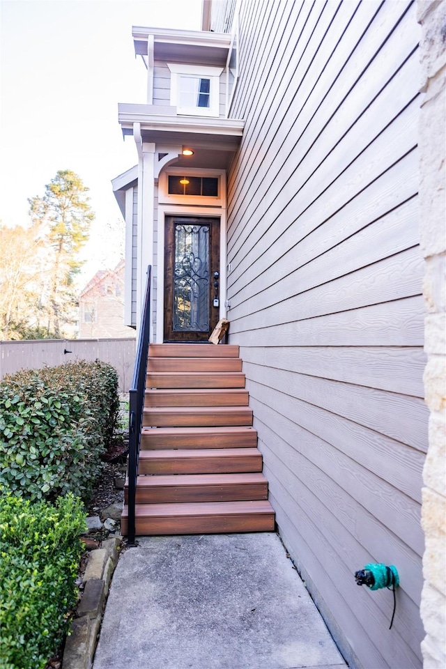 view of property entrance