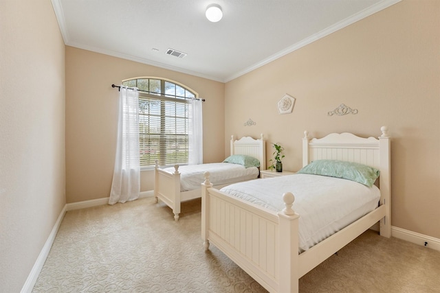 bedroom featuring light carpet, baseboards, visible vents, and crown molding