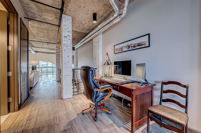 505 Bastrop St Unit 508, Houston, TX 77003 - office area with wood finished floors