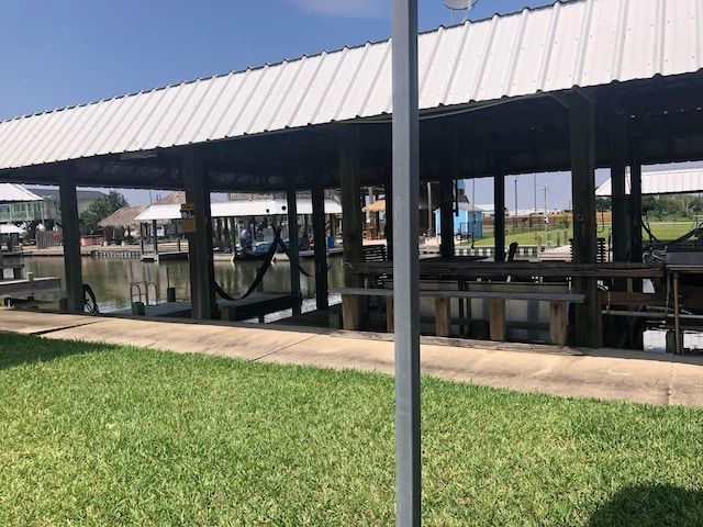 1222 Island Blvd, Crystal Beach, TX 77650
