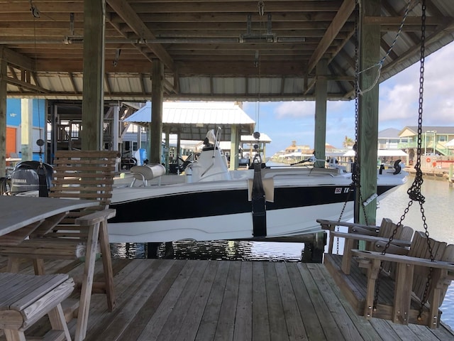 1222 Island Blvd, Crystal Beach, TX 77650