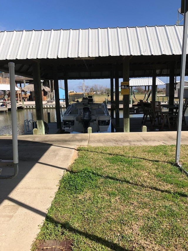 1222 Island Blvd, Crystal Beach, TX 77650
