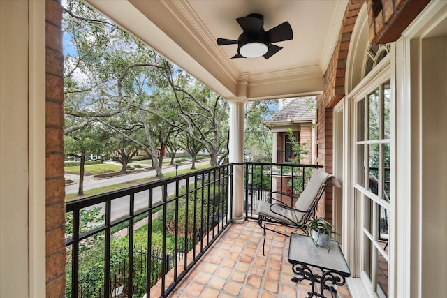 balcony with a ceiling fan