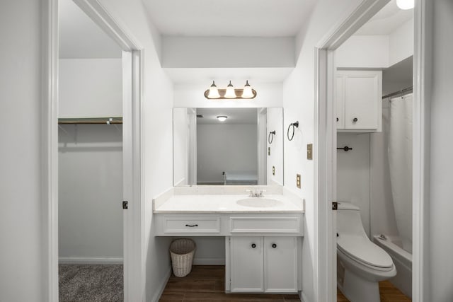 814 Pickford Dr, Katy, TX 77450 - full bath with vanity and wood finished floors